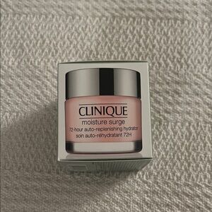 Clinique moisturizer surge 72 hour 2.5 oz